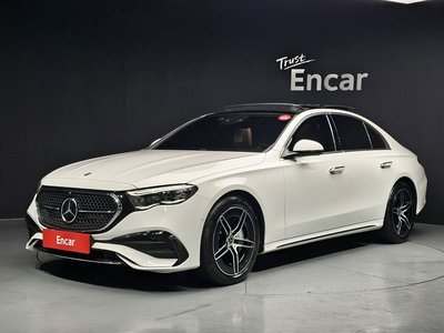 MERCEDES-BENZ E-CLASS - 1