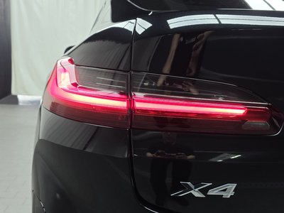 BMW X4 - 10