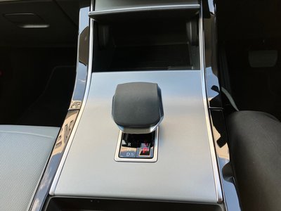 2024 LAND Rover RANGE ROVER EVOQUE — миниатюра 40