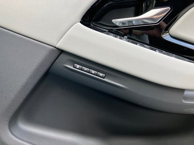 2024 LAND Rover RANGE ROVER EVOQUE — миниатюра 49