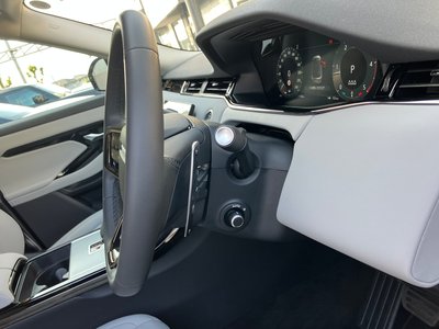 2024 LAND Rover RANGE ROVER EVOQUE — миниатюра 20