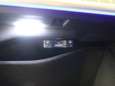 2023 Mercedes-BENZ GLC — миниатюра 23