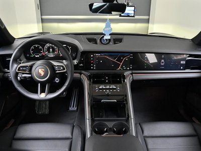 PORSCHE PANAMERA - 5