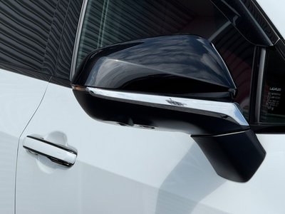 2026 Lexus NX — миниатюра 19