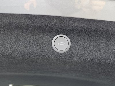 صورة مصغرة 33 لـ 2025 Tesla MODEL Y