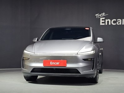 2025 Tesla MODEL Y — фото 2