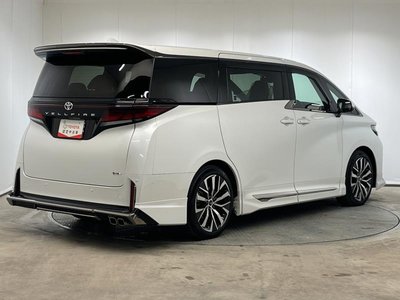 TOYOTA VELLFIRE - 6