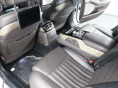 صورة مصغرة 14 لـ 2019 Genesis G90