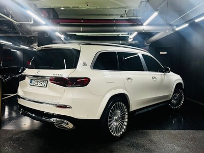 MERCEDES-BENZ GLS - 5