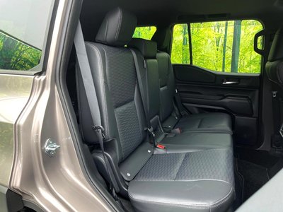 TOYOTA LAND CRUISER 250 - 9