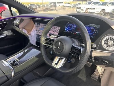 MERCEDES-BENZ EQE - 2