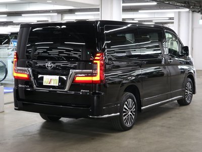 TOYOTA GRAND ACE - 6