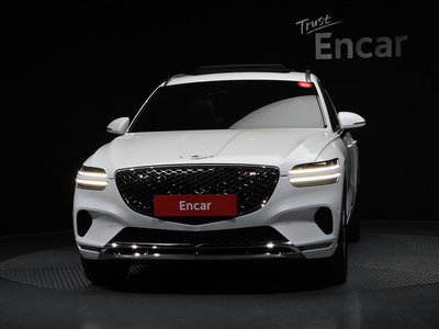 2023 Genesis GV70 photo 2
