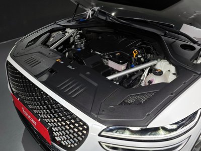 2023 Genesis GV70 photo 7