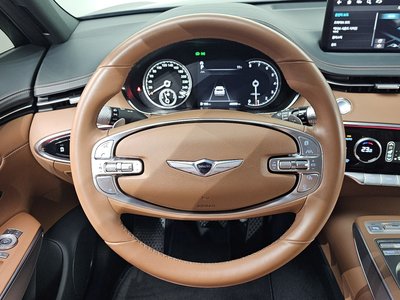 2022 Genesis GV70 — миниатюра 14