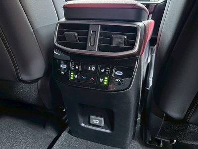 صورة مصغرة 22 لـ 2023 Lexus RX