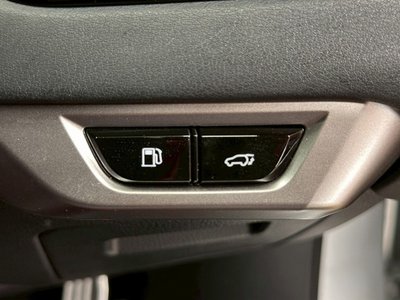 صورة مصغرة 38 لـ 2023 Lexus RX