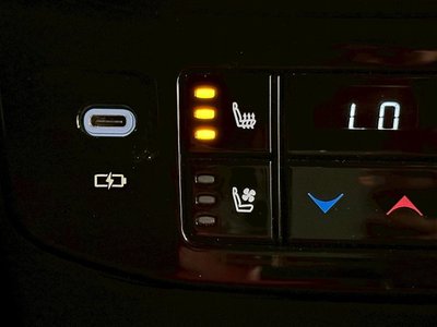 صورة مصغرة 27 لـ 2023 Lexus RX