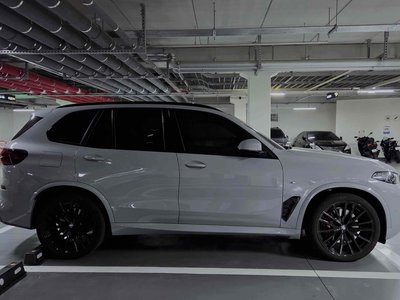 2025 BMW X5 照片 2