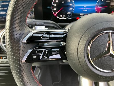 2024 Mercedes-BENZ GLB thumbnail 23