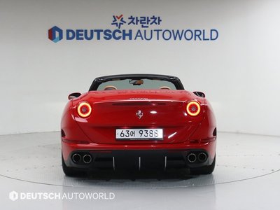 FERRARI CALIFORNIA - 3