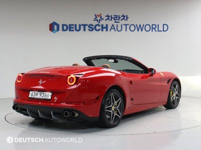 FERRARI CALIFORNIA - 5