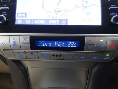 2023 Toyota LAND CRUISER PRADO 缩略图 18