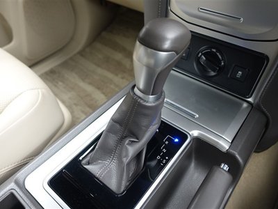 2023 Toyota LAND CRUISER PRADO 缩略图 28