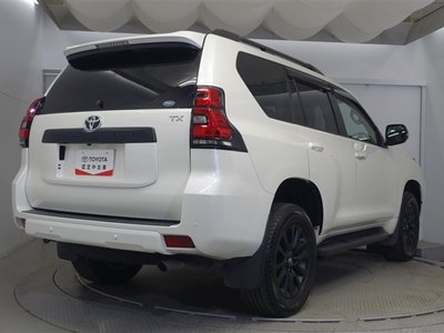 صورة 3 لـ 2023 Toyota LAND CRUISER PRADO
