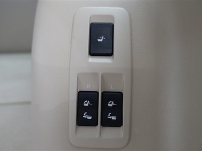 2023 Toyota LAND CRUISER PRADO 缩略图 39