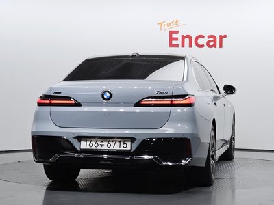 BMW 7 SERIES - 3