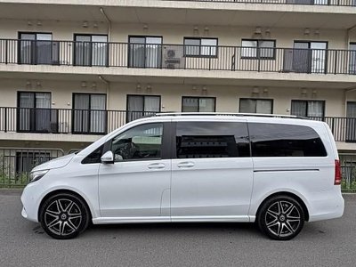 صورة 4 لـ 2021 Mercedes-BENZ V-CLASS