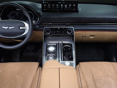 صورة 5 لـ 2021 Genesis GV80