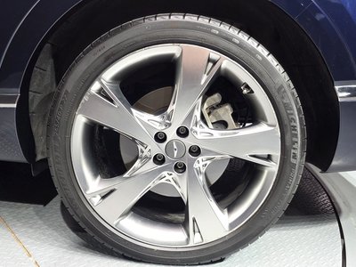 صورة 8 لـ 2021 Genesis GV80