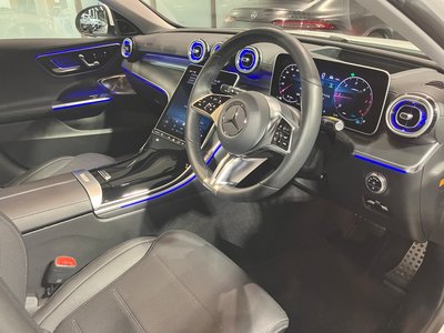 MERCEDES-BENZ C-CLASS - 10