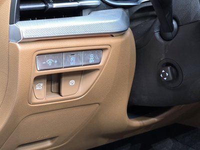 2023 Genesis G80 (RG3) thumbnail 15