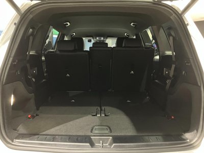 2023 Mercedes-BENZ GLB — миниатюра 40