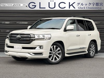 TOYOTA LAND CRUISER 200 - 1