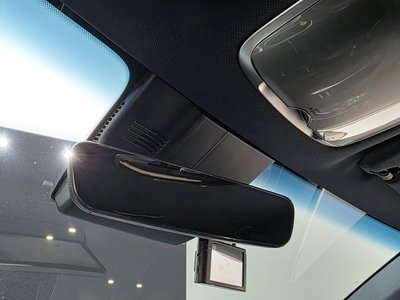2022 Genesis GV70 — миниатюра 34