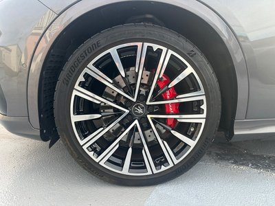 2023 Maserati GRECALE — миниатюра 12