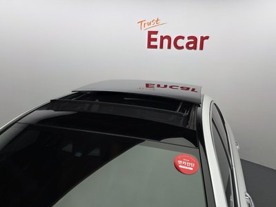 2021 Mercedes-BENZ E-CLASS 缩略图 32