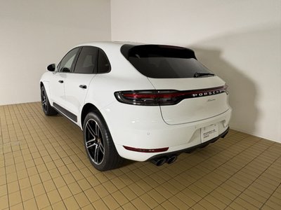 2020 Porsche MACAN photo 3