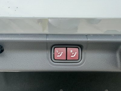 2023 Mercedes-BENZ EQE 缩略图 27