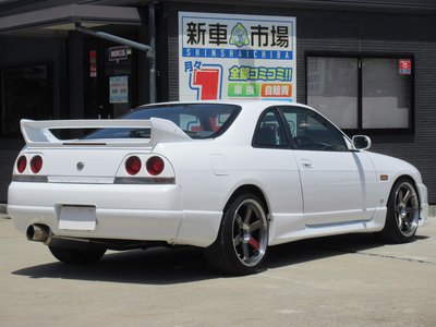 NISSAN SKYLINE COUPE - 8