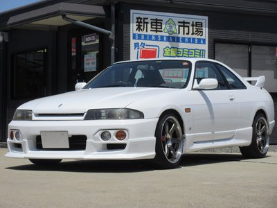 NISSAN SKYLINE COUPE - 4