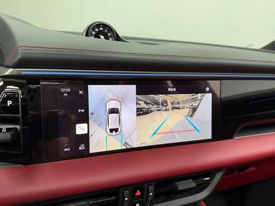 2025 Porsche MACAN 缩略图 16
