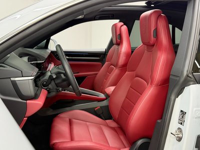 2025 Porsche MACAN 照片 10