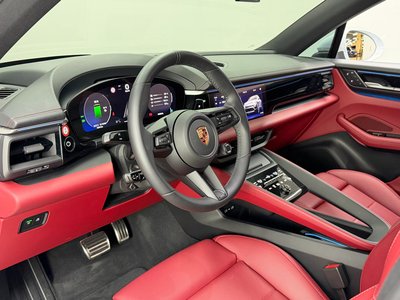 2025 Porsche MACAN 照片 4