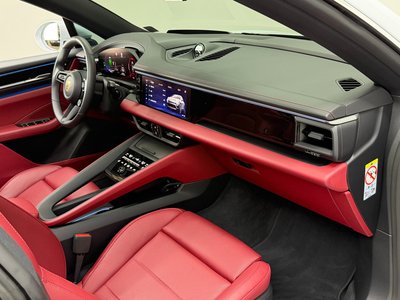 2025 Porsche MACAN 缩略图 19