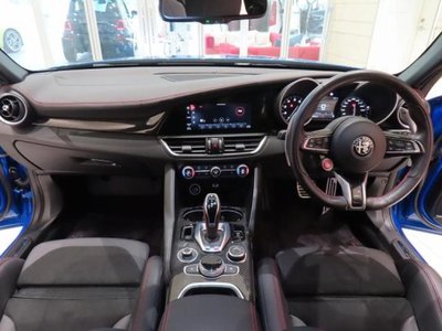 2021 ALFA Romeo JULIA — миниатюра 11